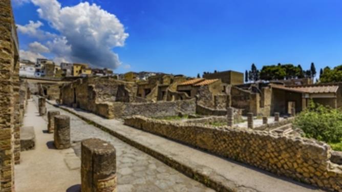 Ercolano: 2 Ore visita guidata di gruppo + biglietto d'ingresso-13