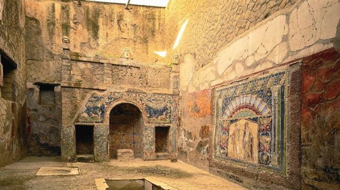 Ercolano: 2 Ore visita guidata di gruppo + biglietto d'ingresso