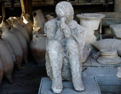 Pompeii: Exclusive 2h private tour with tickets & transfer from Naples or Pompeii-6